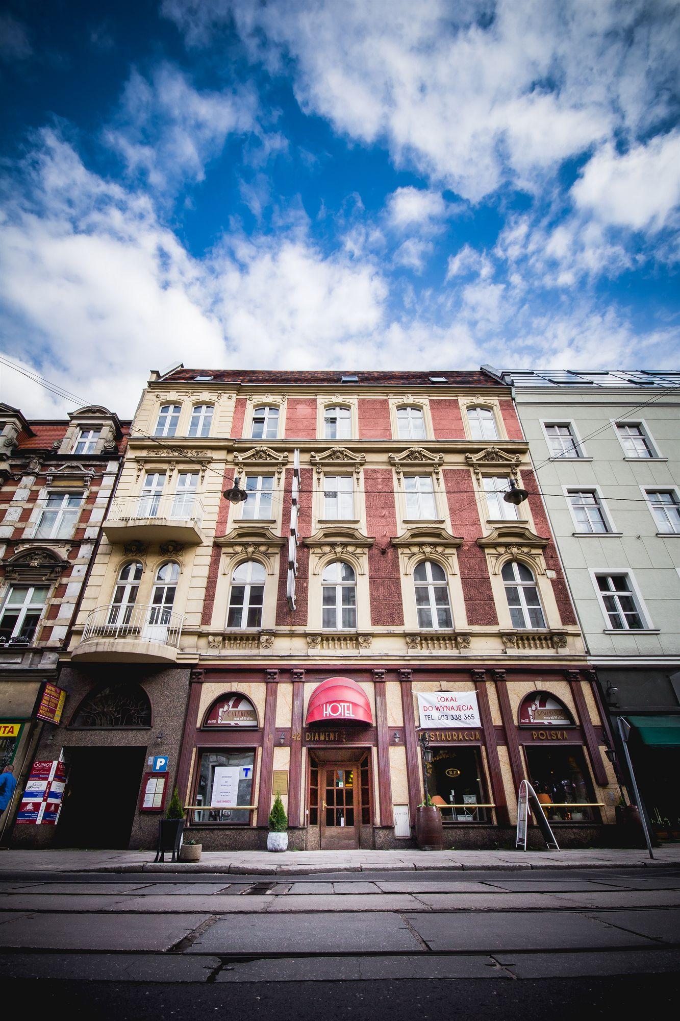 Hotel Diament Economy Gliwice Exteriör bild