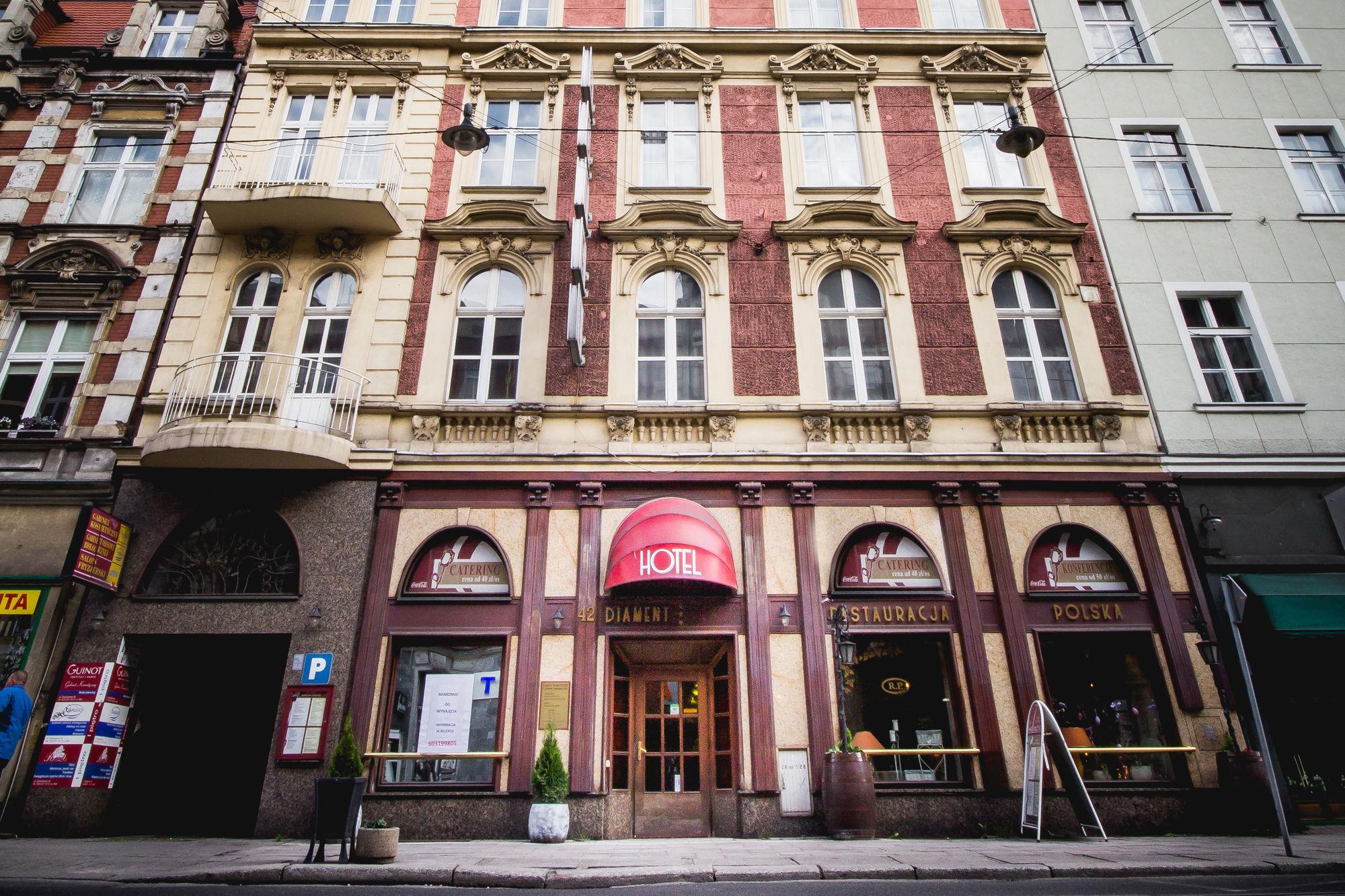 Hotel Diament Economy Gliwice Exteriör bild