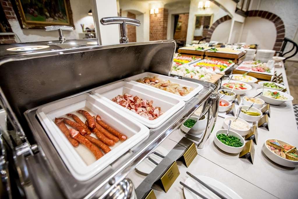 Hotel Diament Economy Gliwice Restaurang bild